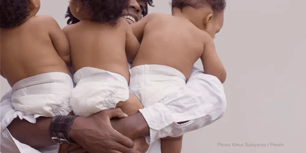 How do I start to differentiate my twins from each other?