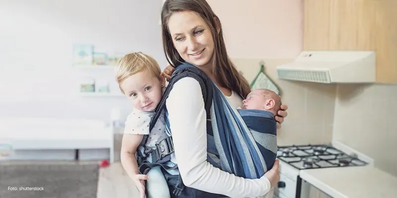 Como levar o bebê junto ao corpo